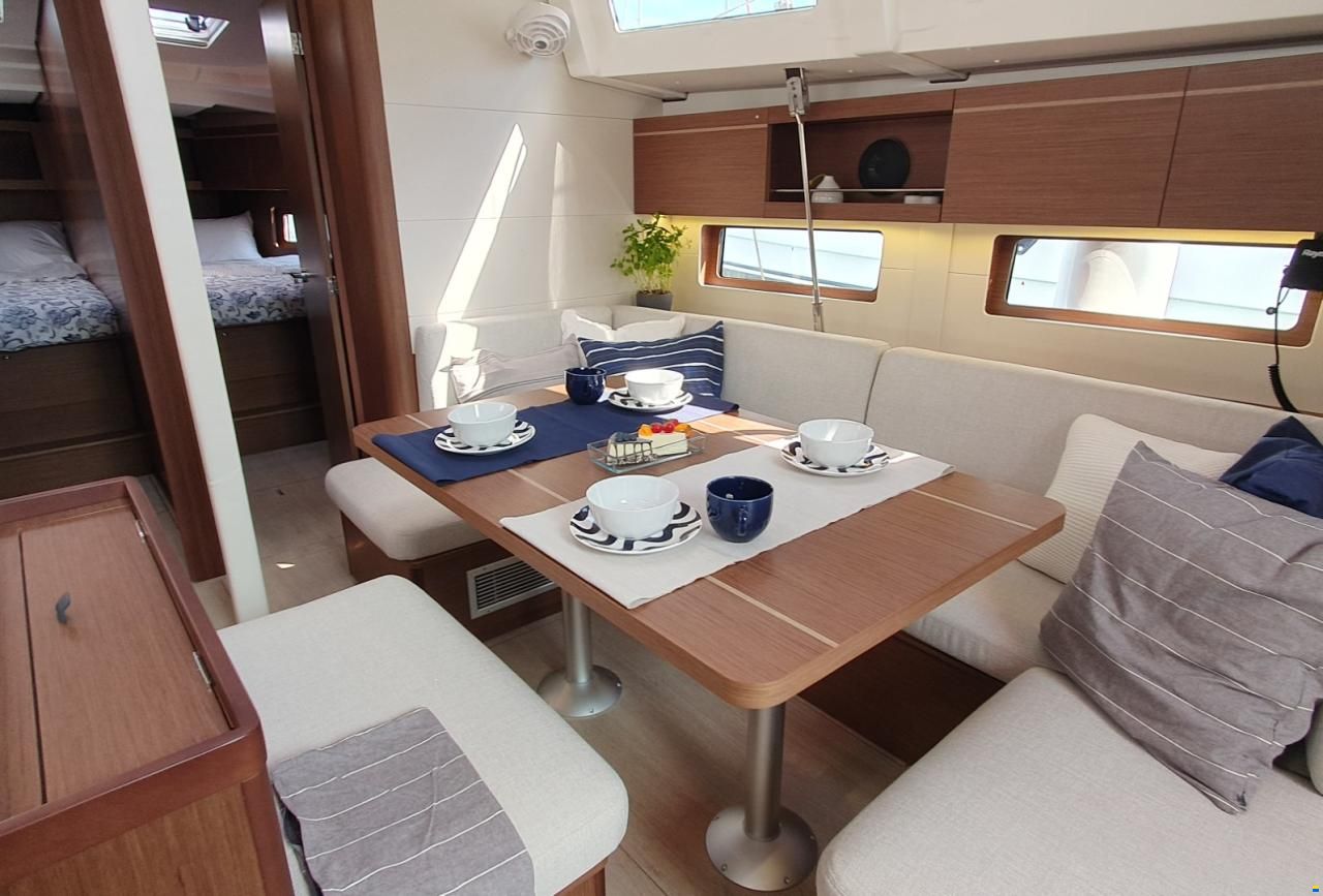 Beneteau Oceanis 46.1