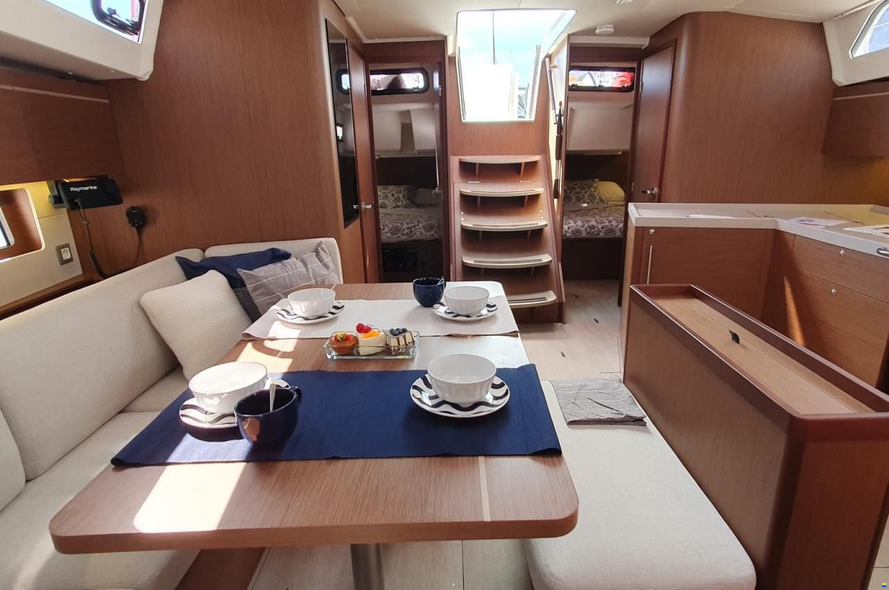 Beneteau Oceanis 46.1