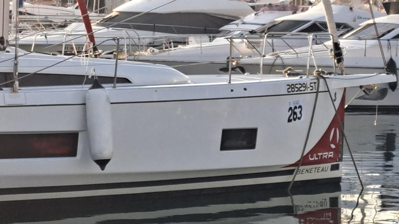 Beneteau Oceanis 46.1