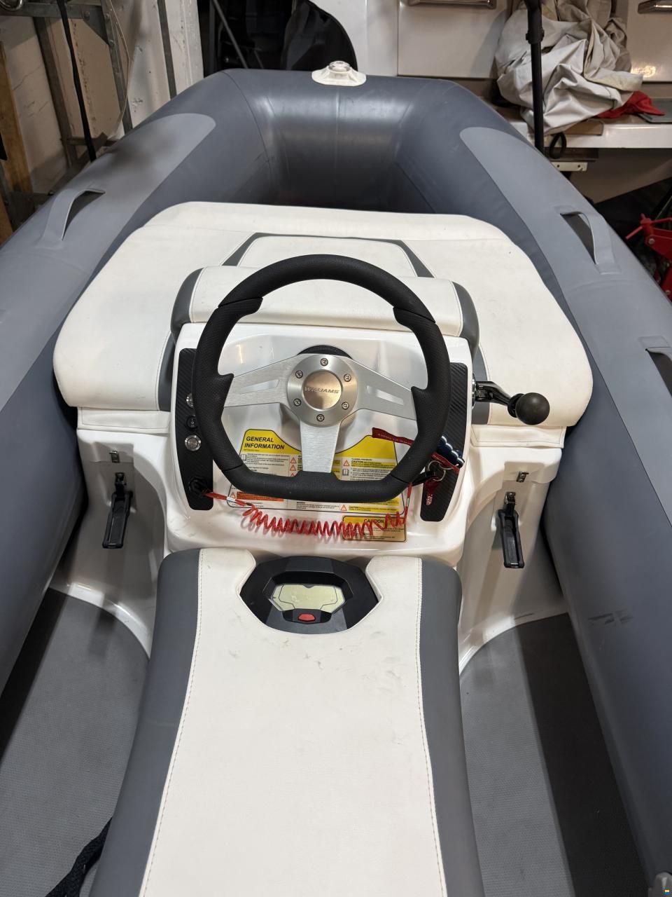 Williams Mini Jet 280