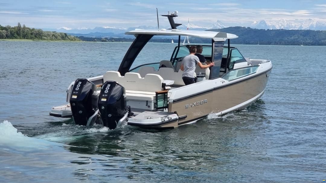 Saxdor 320 GTO HARTOP