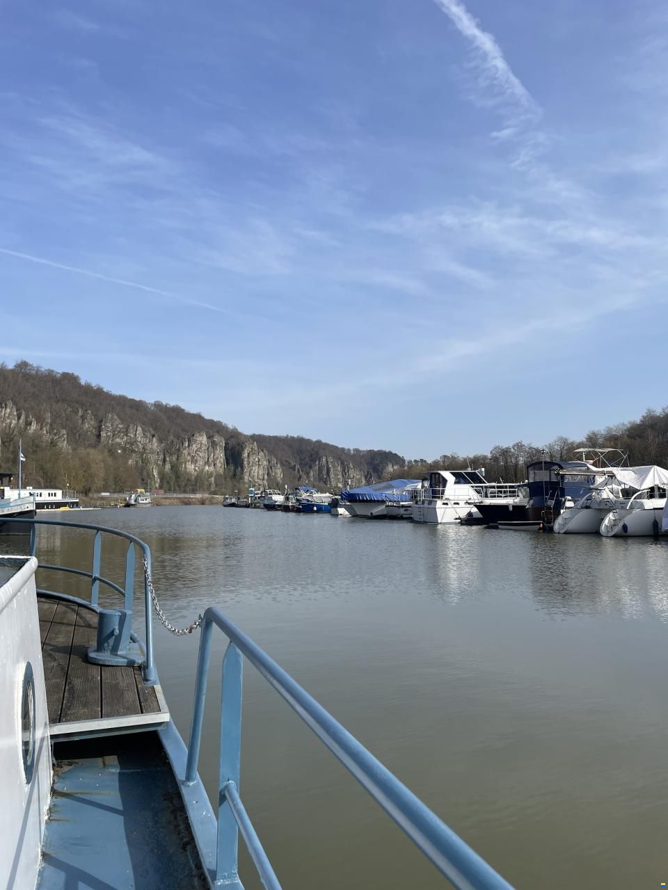 Bateau de plaisance - bateau habitation