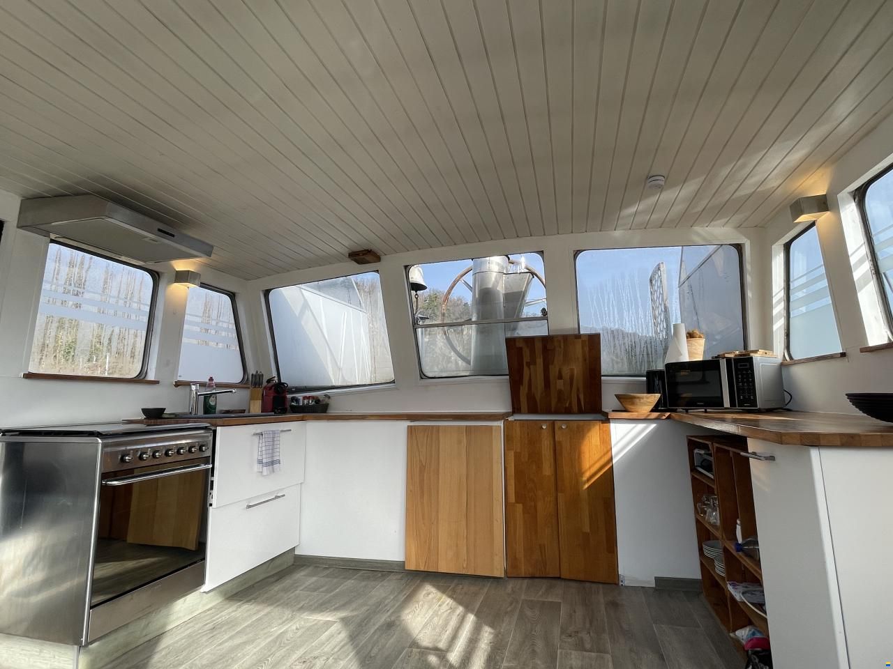 Bateau de plaisance - bateau habitation