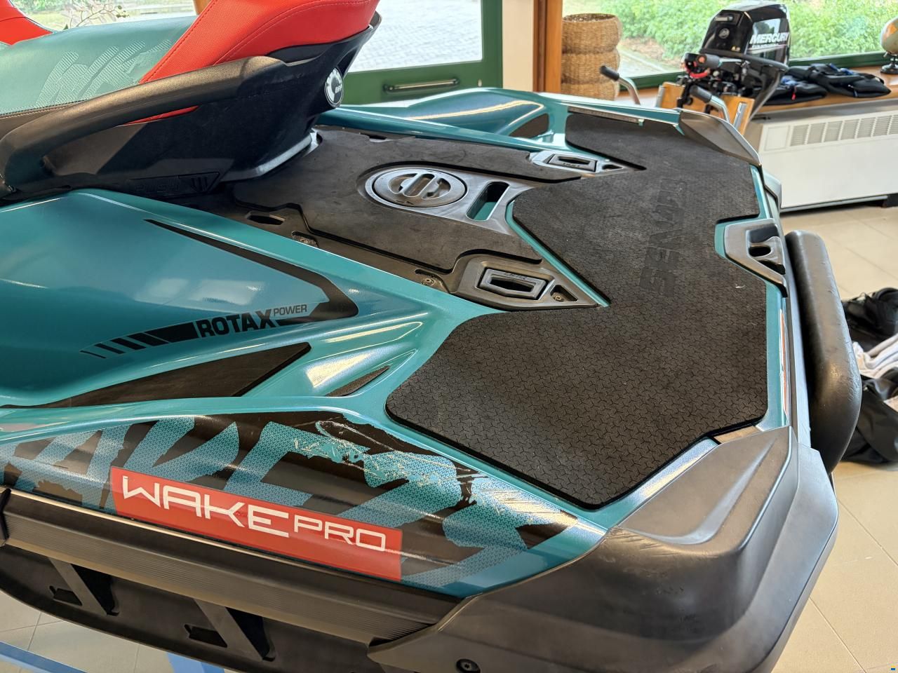 Sea-Doo Wake Pro 230