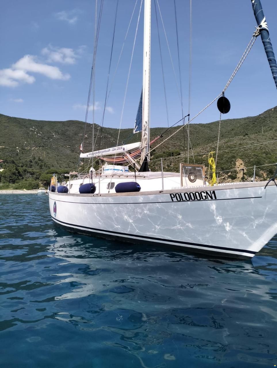 Sloop 12