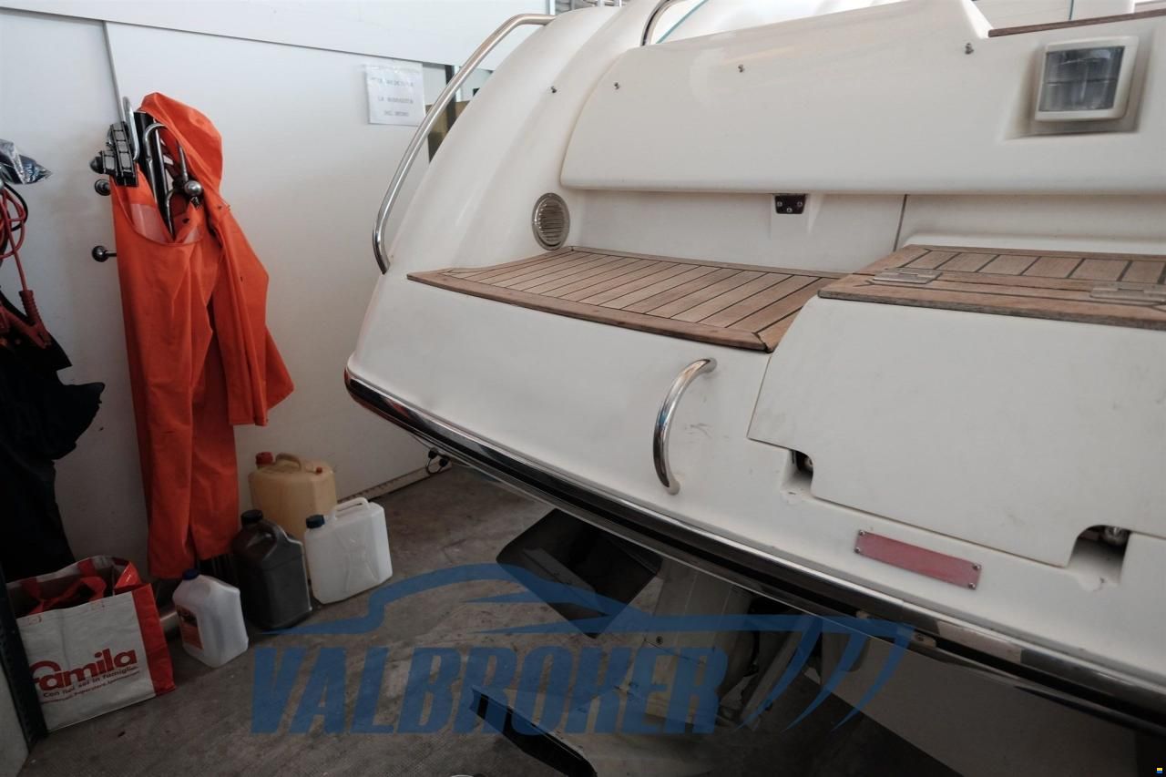 Sunseeker Hawk 31