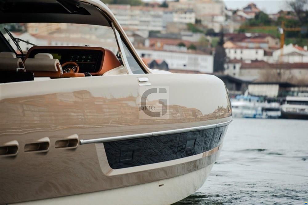 Invictus TT460