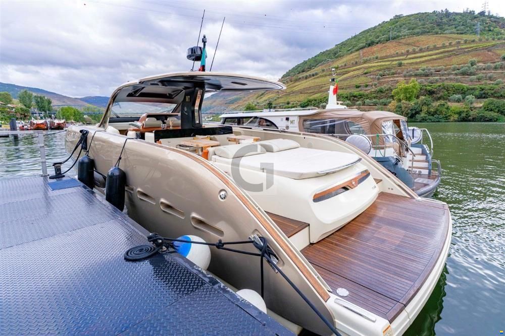 Invictus TT460