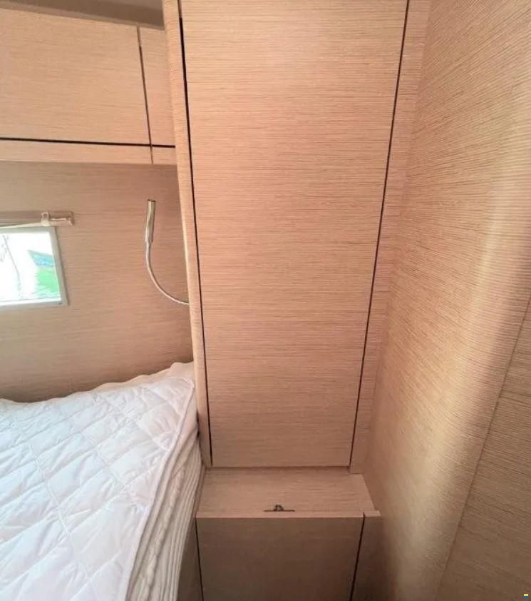 Hanse 548