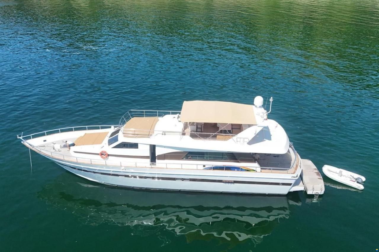 Cantieri di Pisa Akhir 22