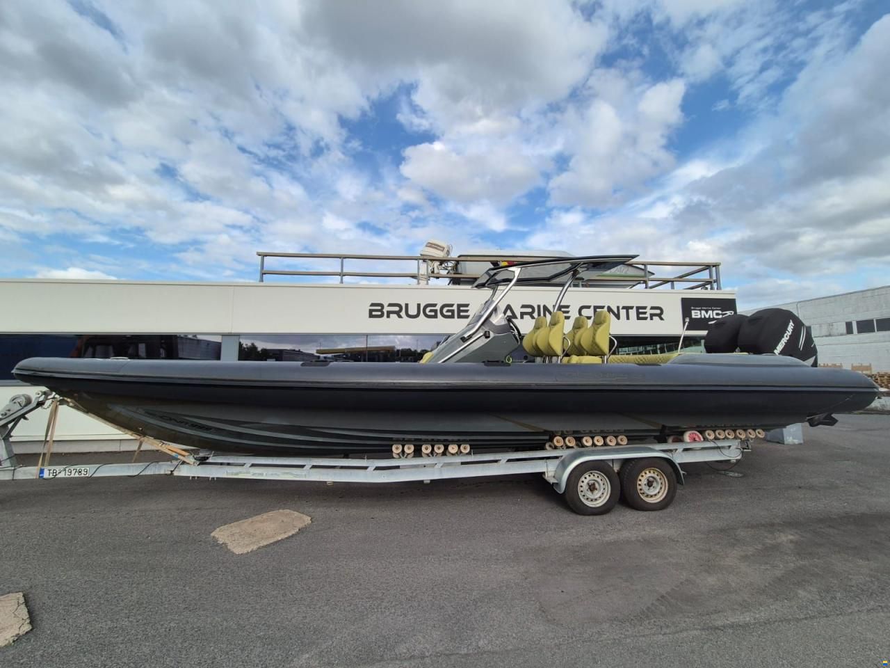 Technohull SEADNA999