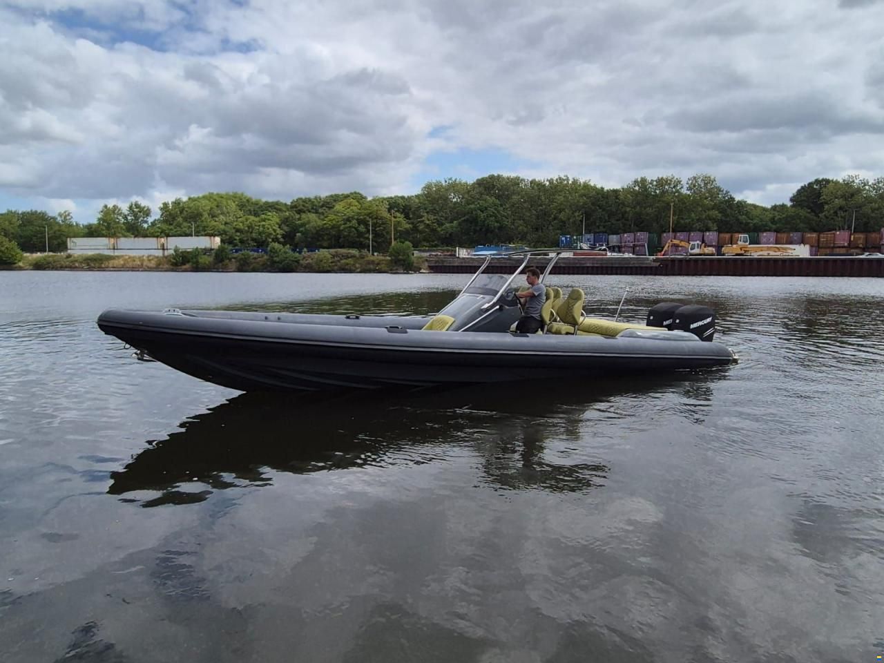 Technohull SEADNA999