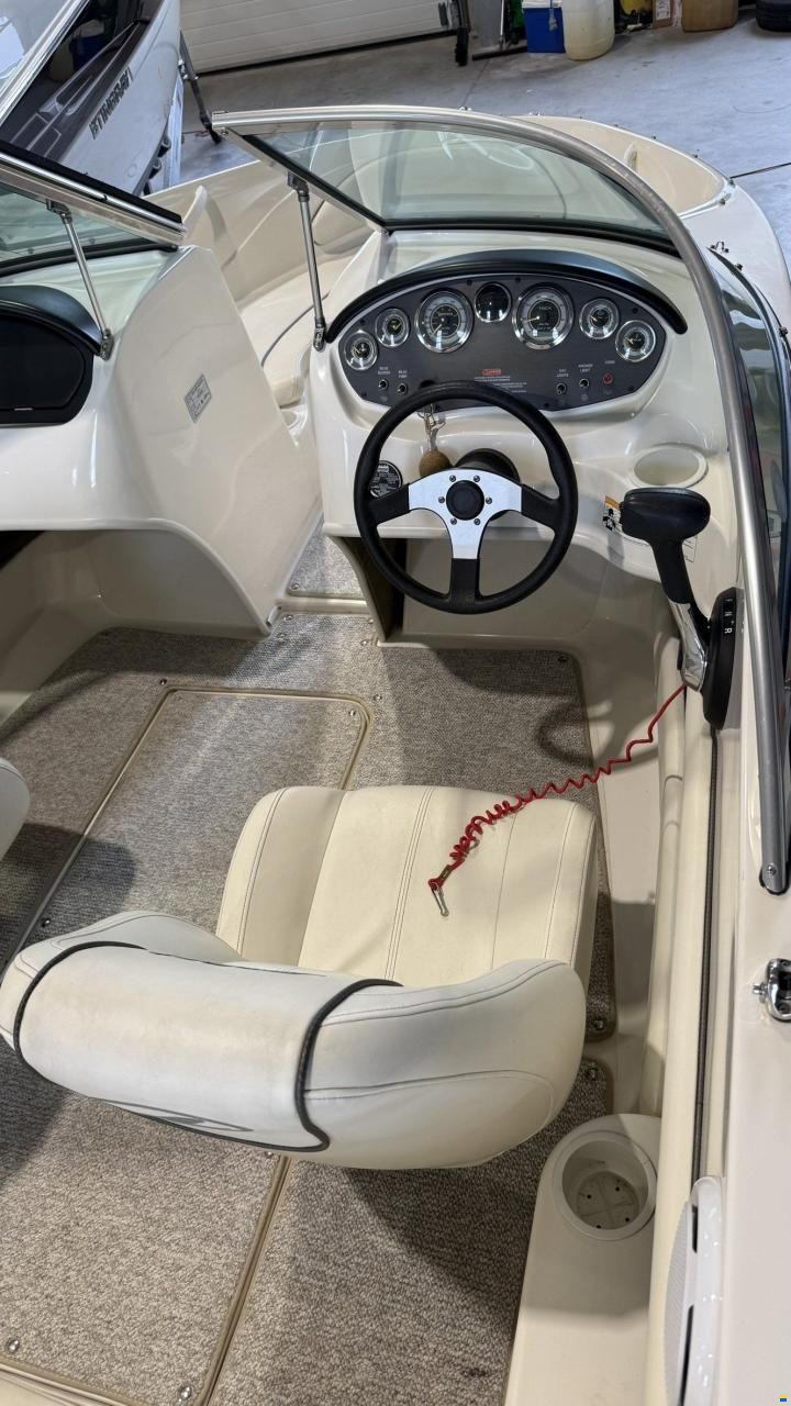 Sea Ray 175 SPORT - 2011