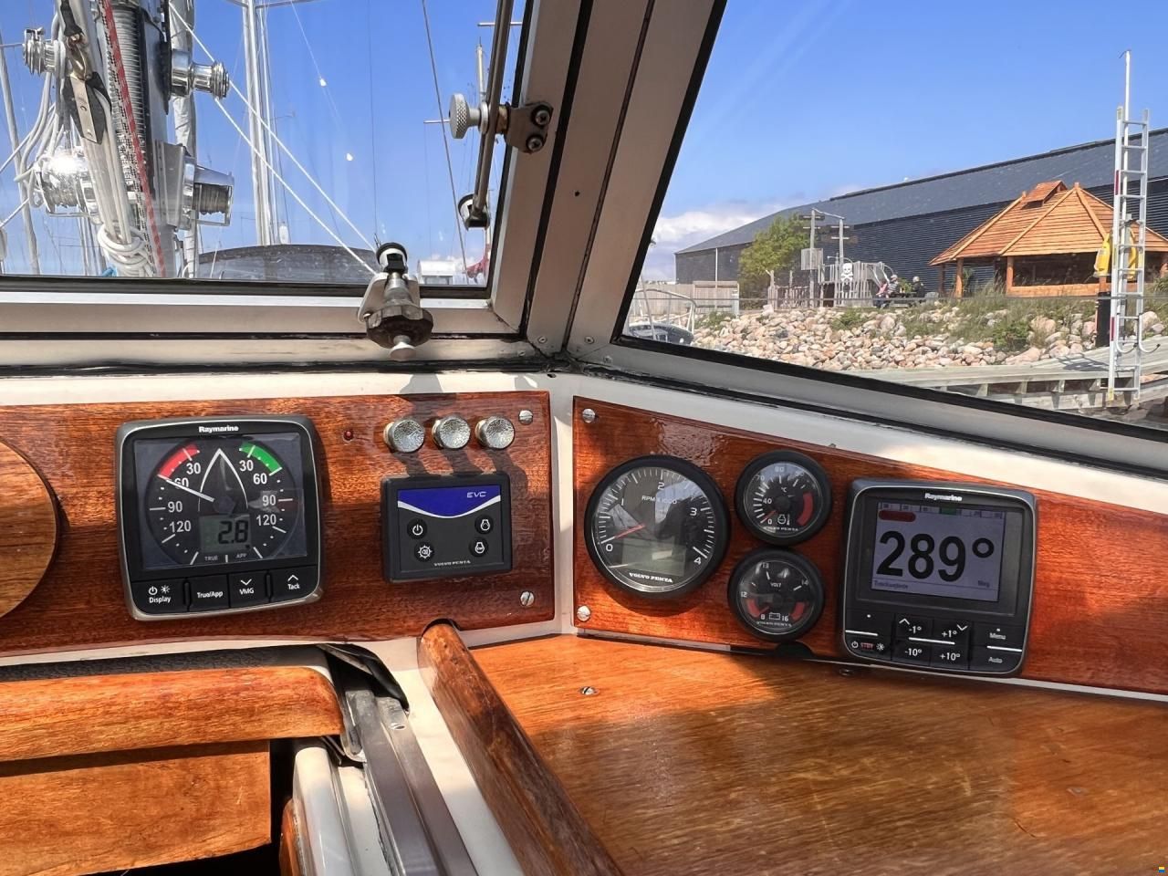 Hallberg-Rassy Hallberg Rassy 38