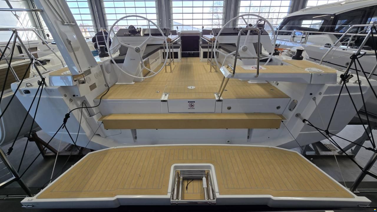 Hanse 460