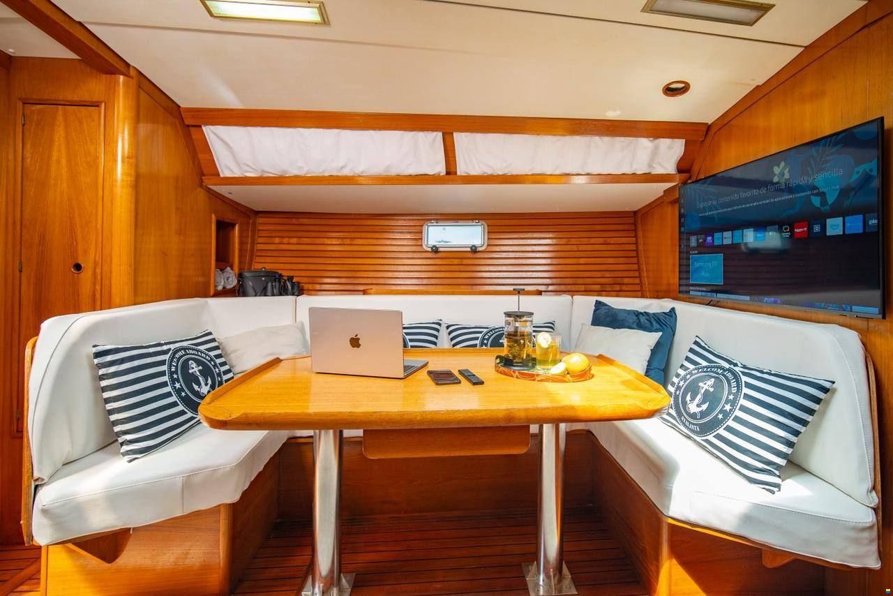 Jeanneau Sun Magic 44