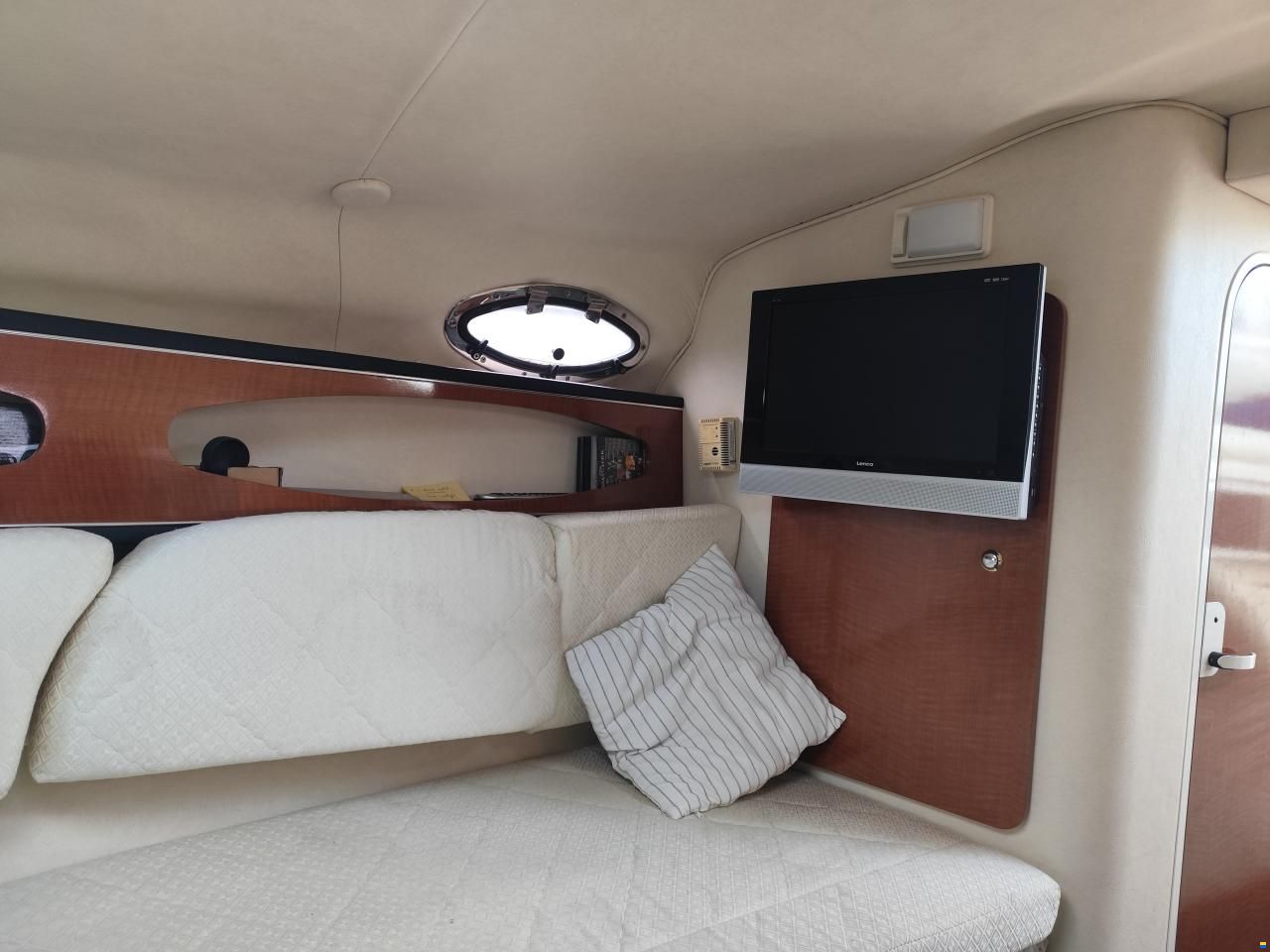 Sea Ray Sundancer 275