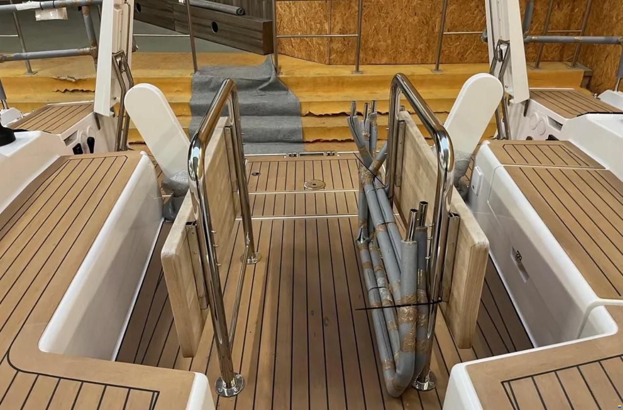 Hanse 410