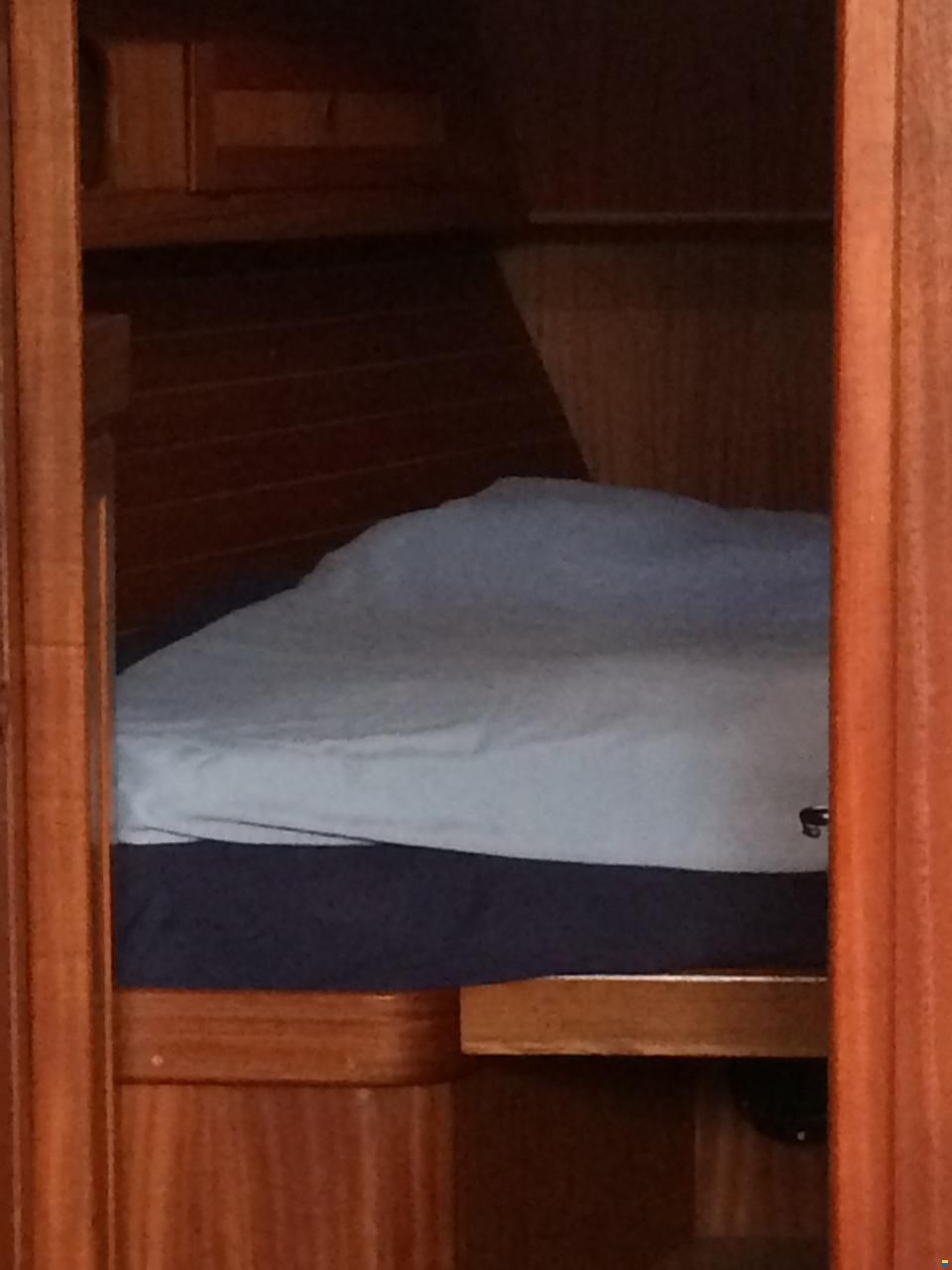Aphrodite 40