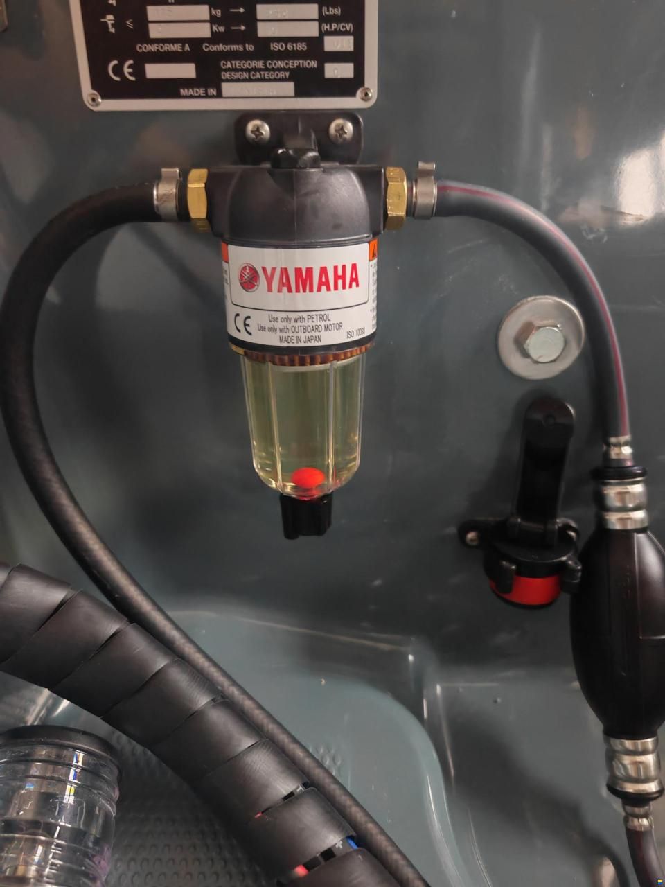 Bombard Explorer 420