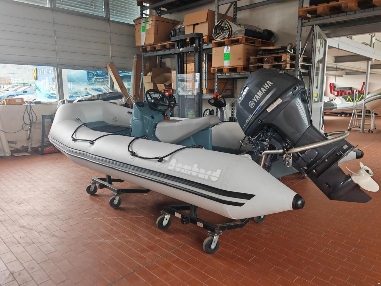 Bombard Explorer 420