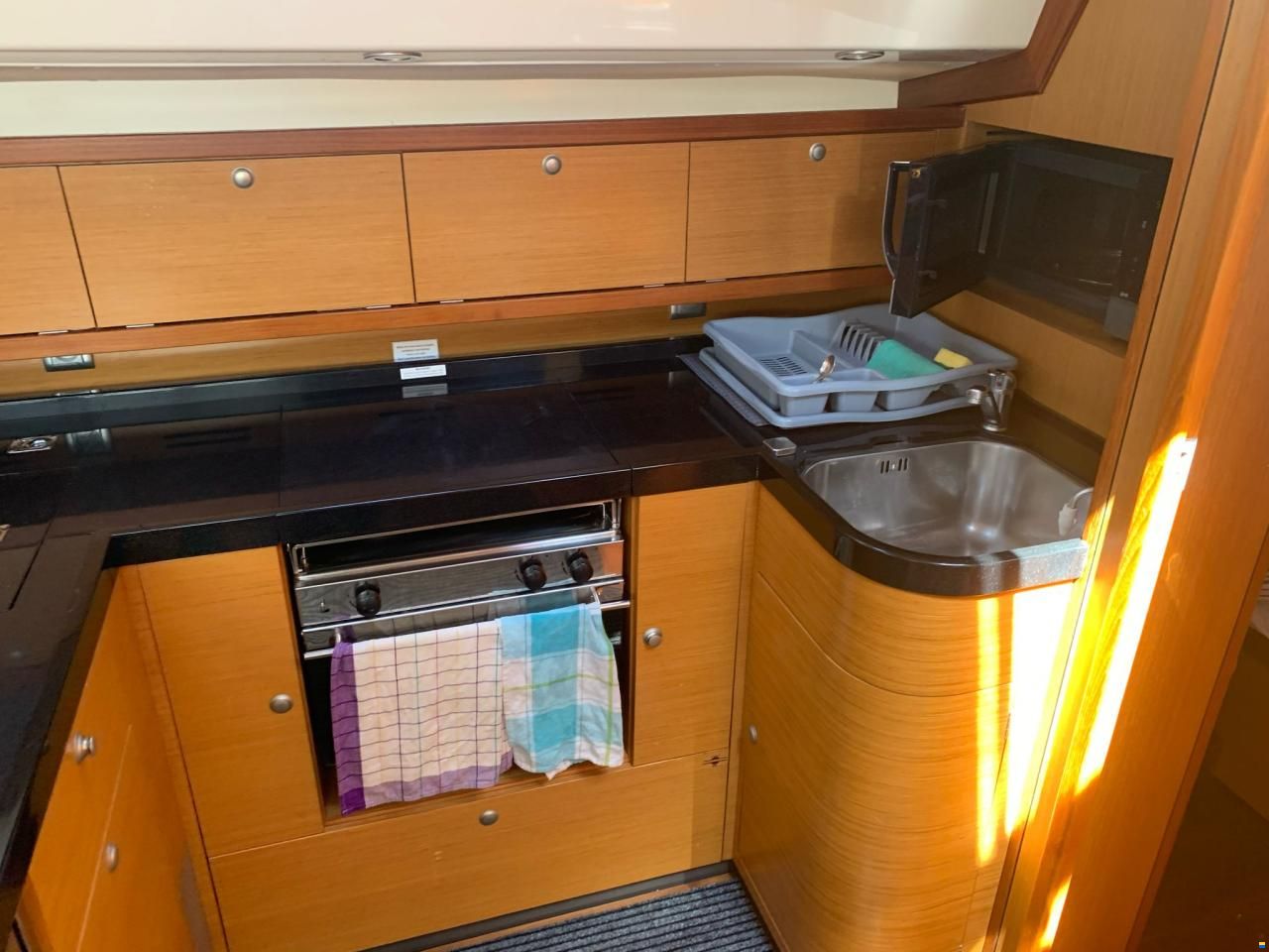 Delphia Delphi 47
