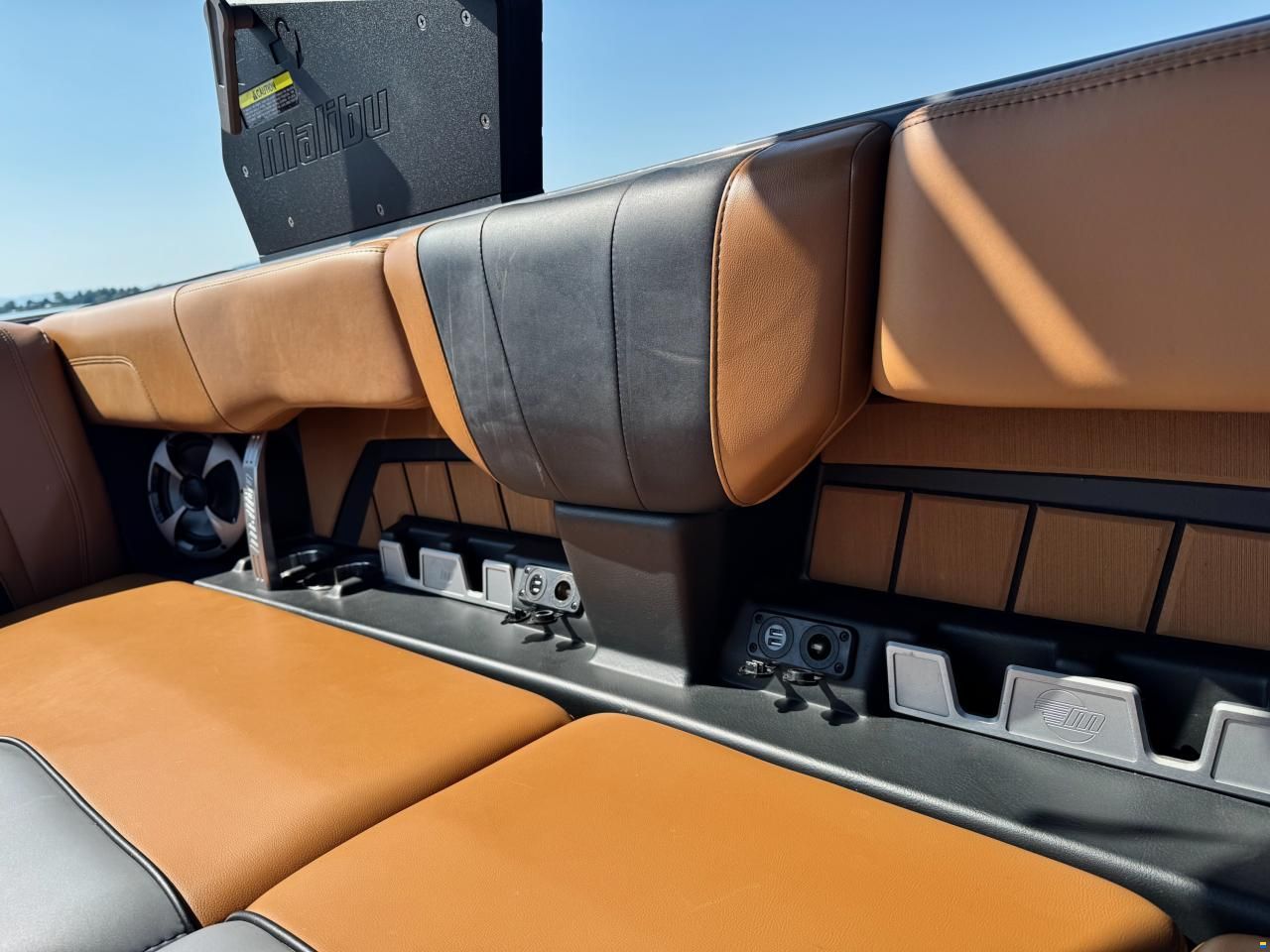 Malibu MXZ 23 M6Di Monsoon