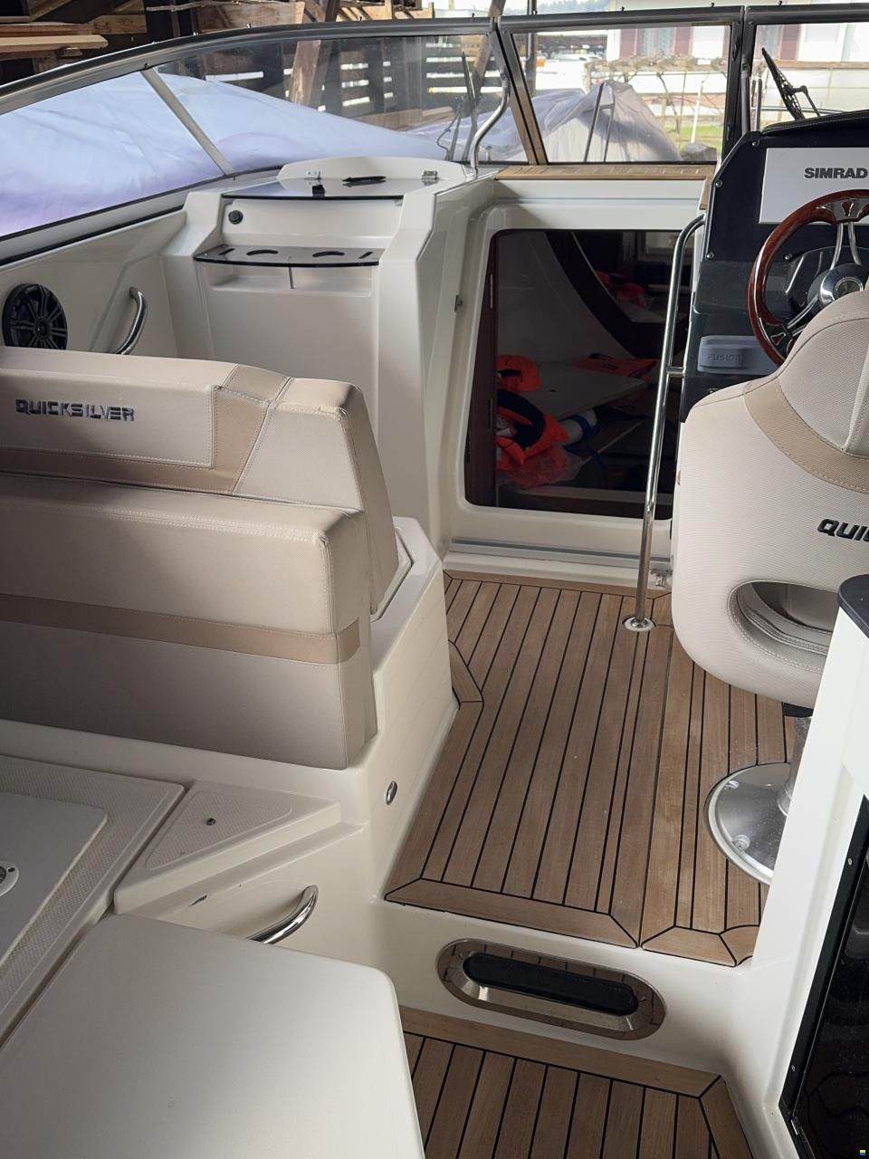 Quicksilver Activ 805 Cruiser