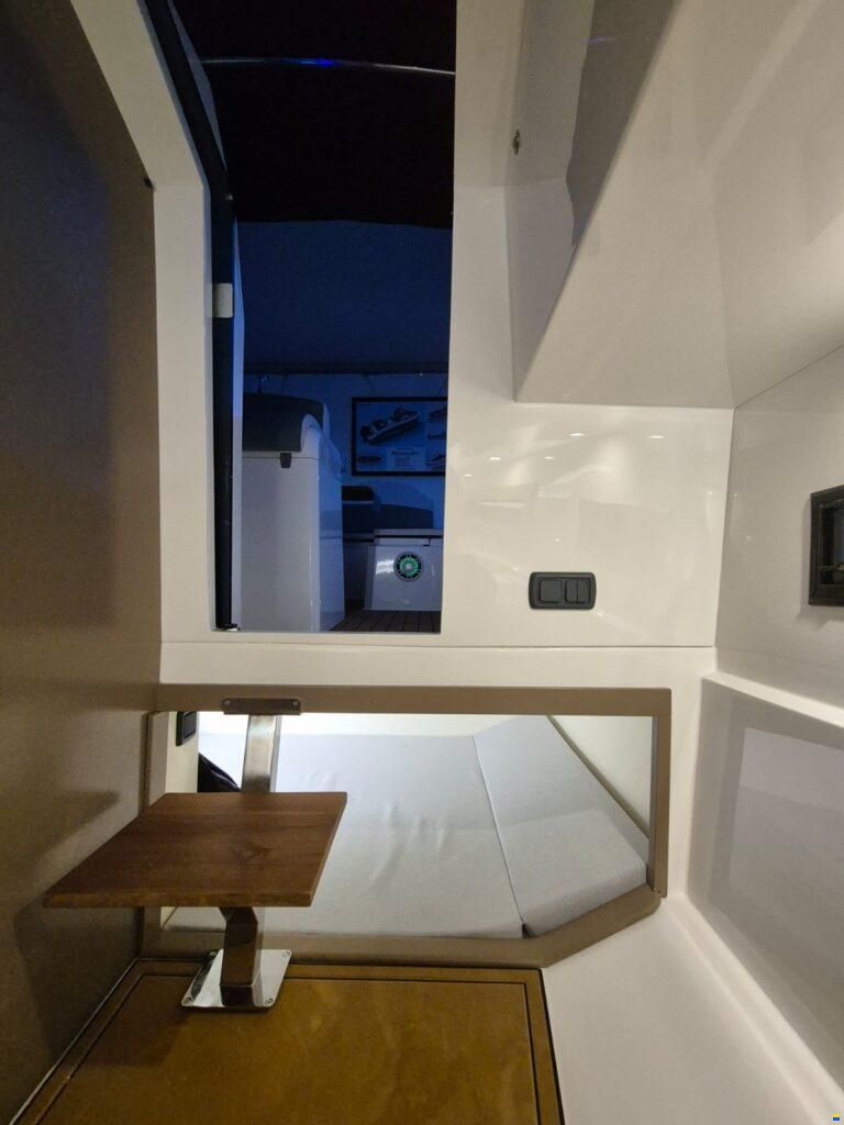 Kolmarine Azzardo  24+