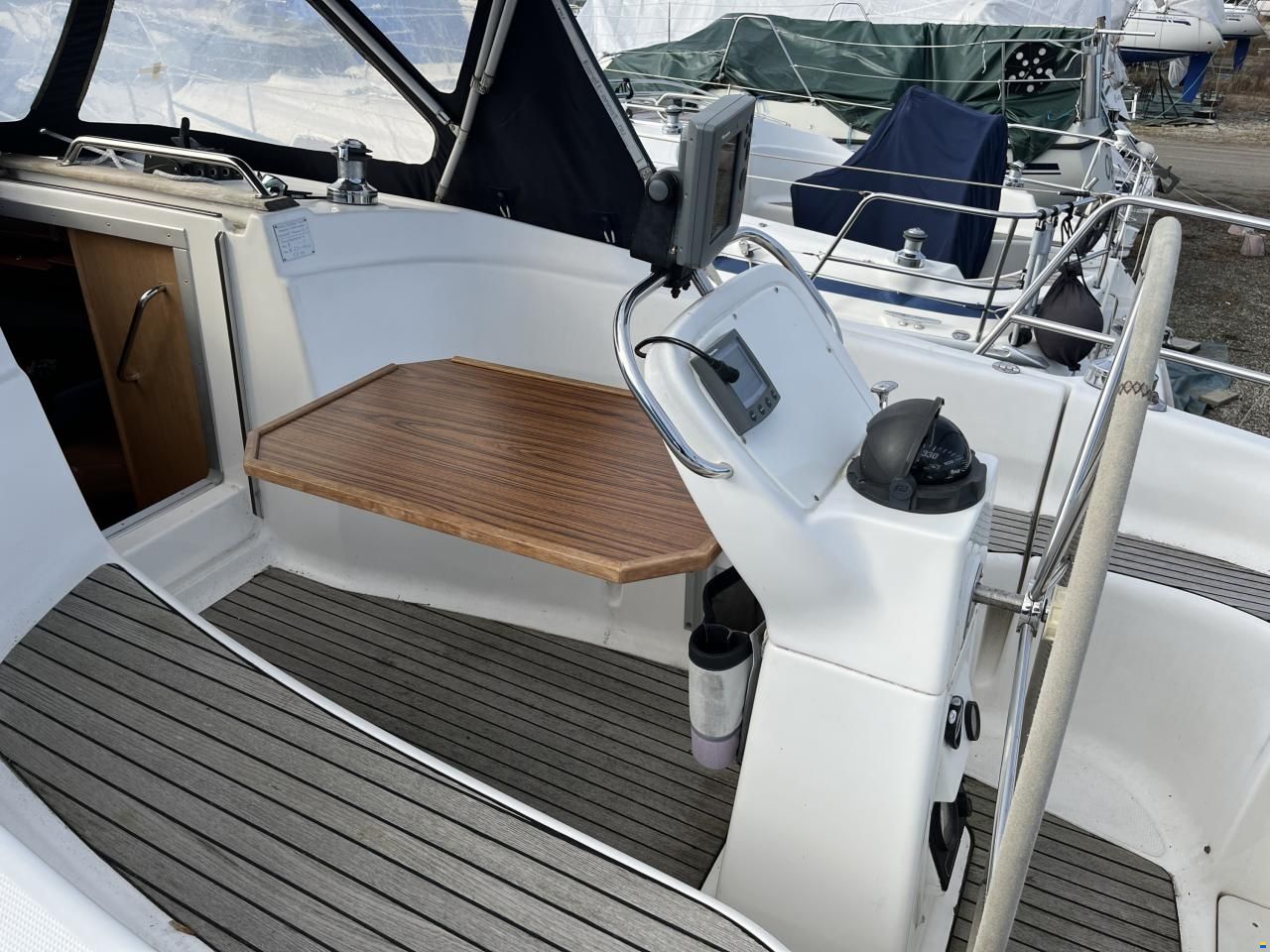 Bavaria 32