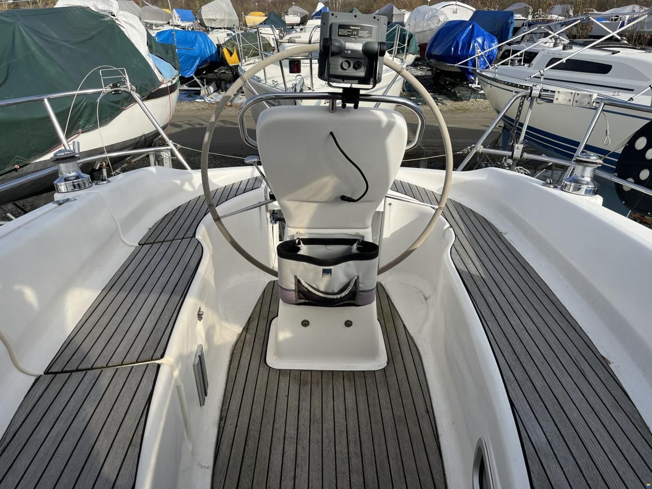 Bavaria 32