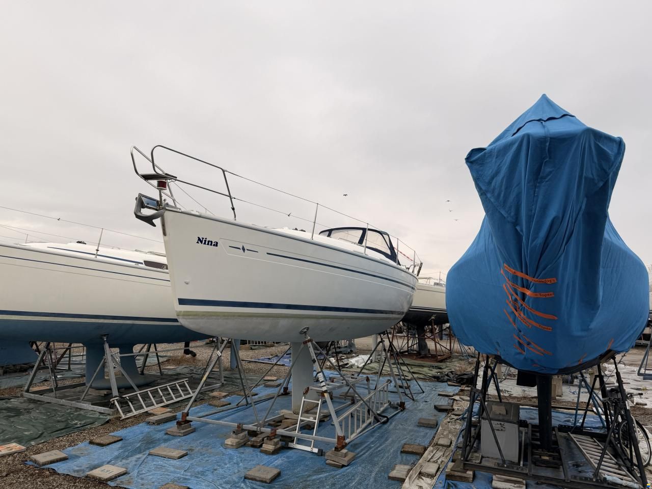 Bavaria 32