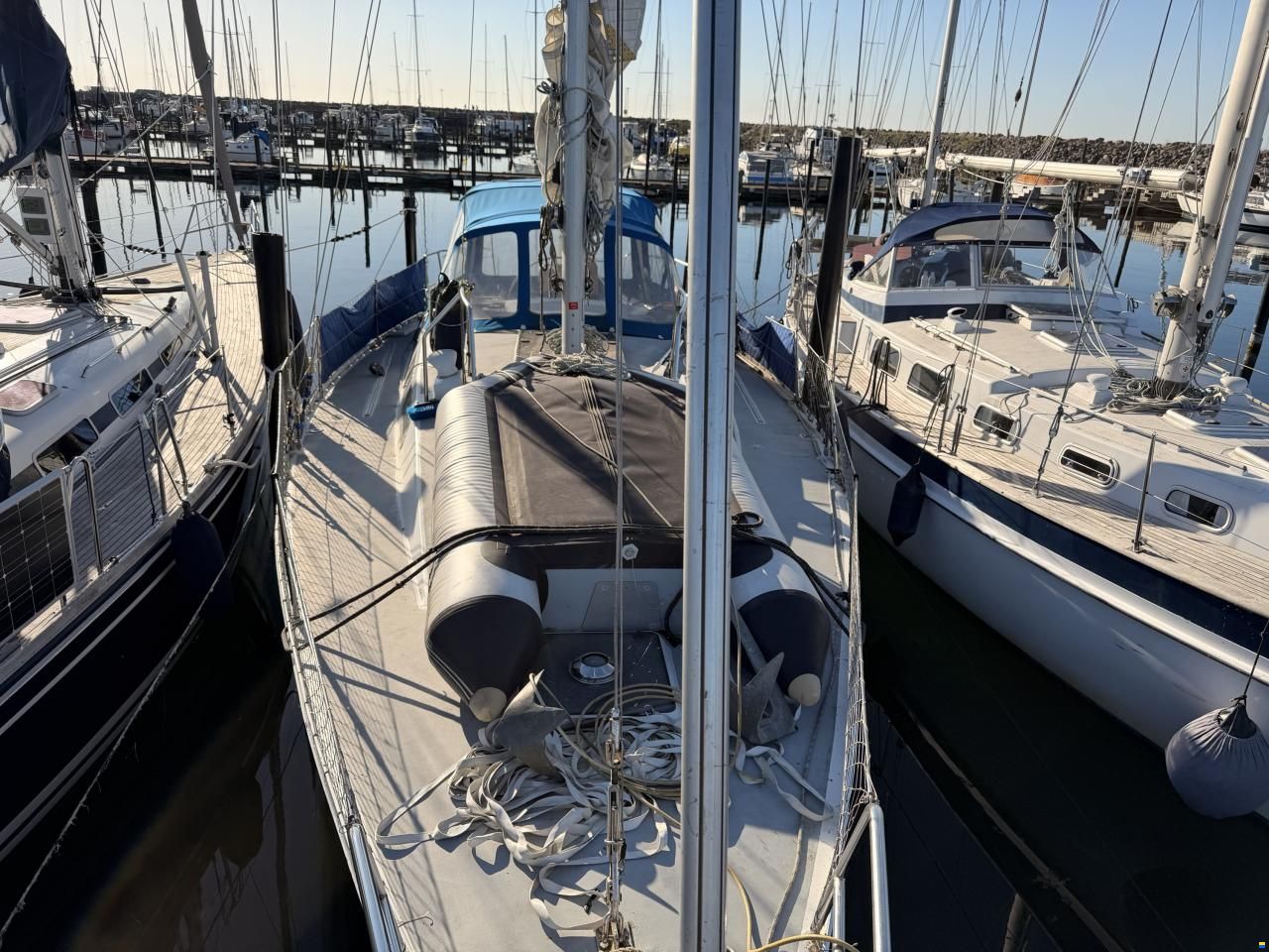 Bruce Roberts 370