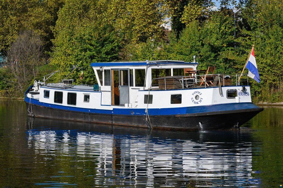 Luxe Motor 21.18 met UBC