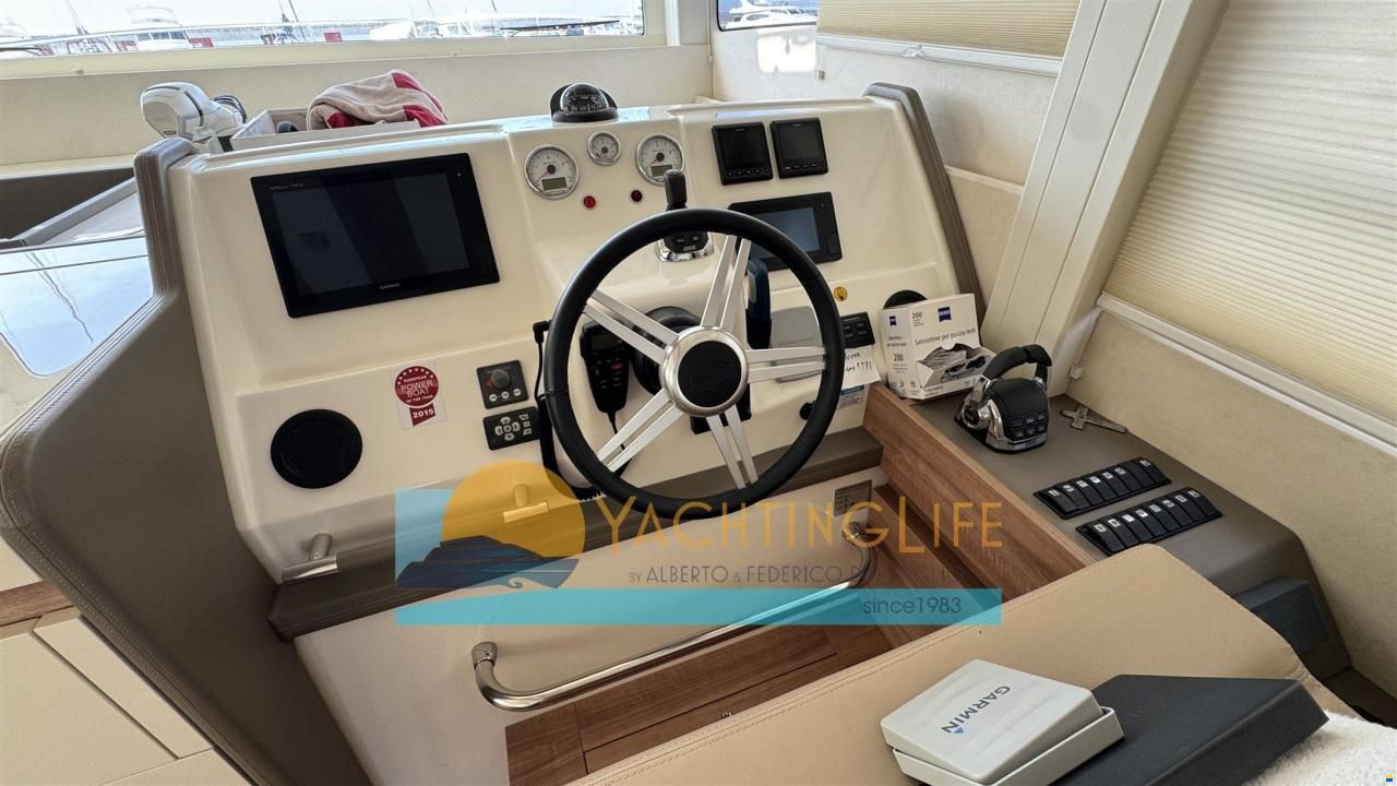 Cranchi Eco Trawler 43