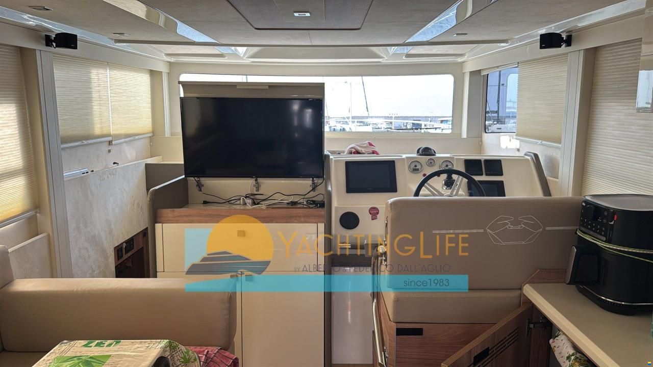 Cranchi Eco Trawler 43