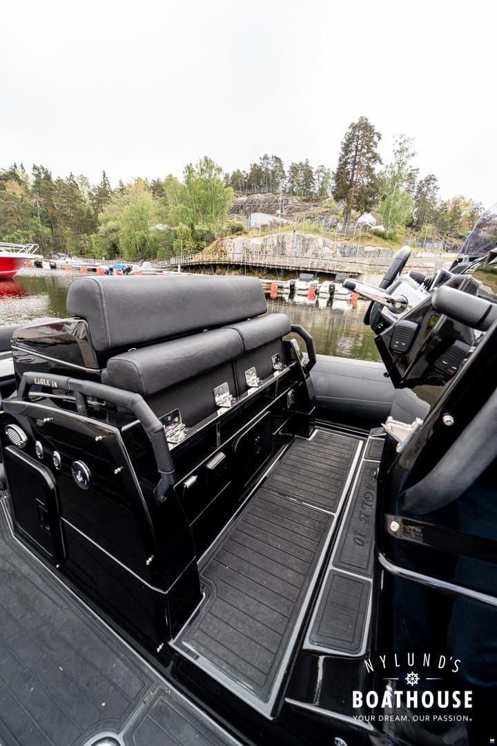 Brig Eagle 10