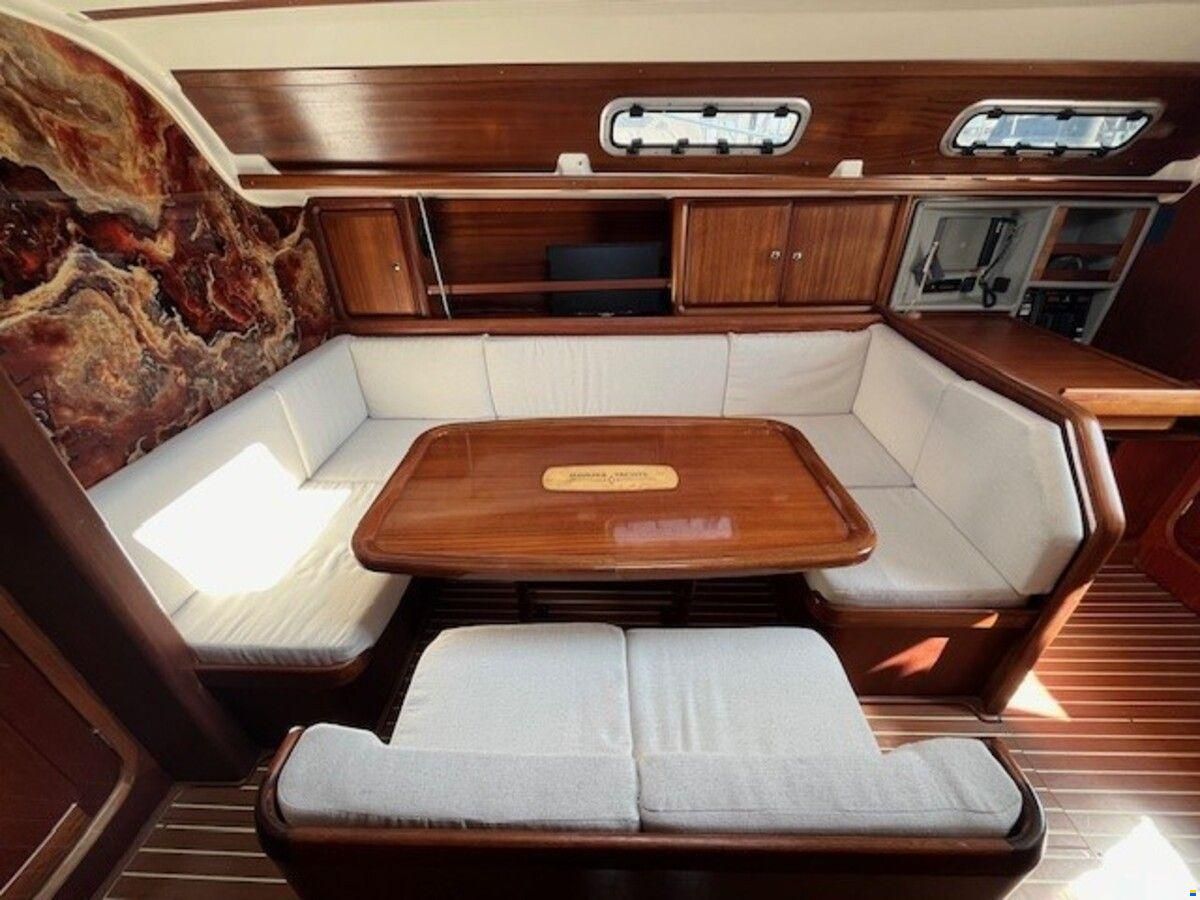 Bavaria 38