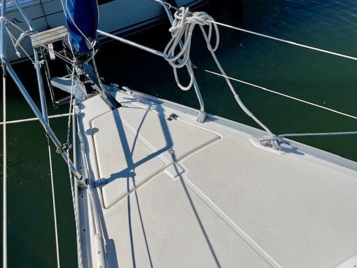 Bavaria 32