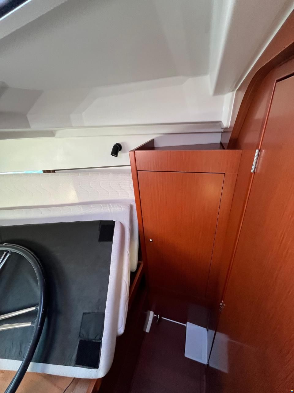 Beneteau OCEANIS 38.1