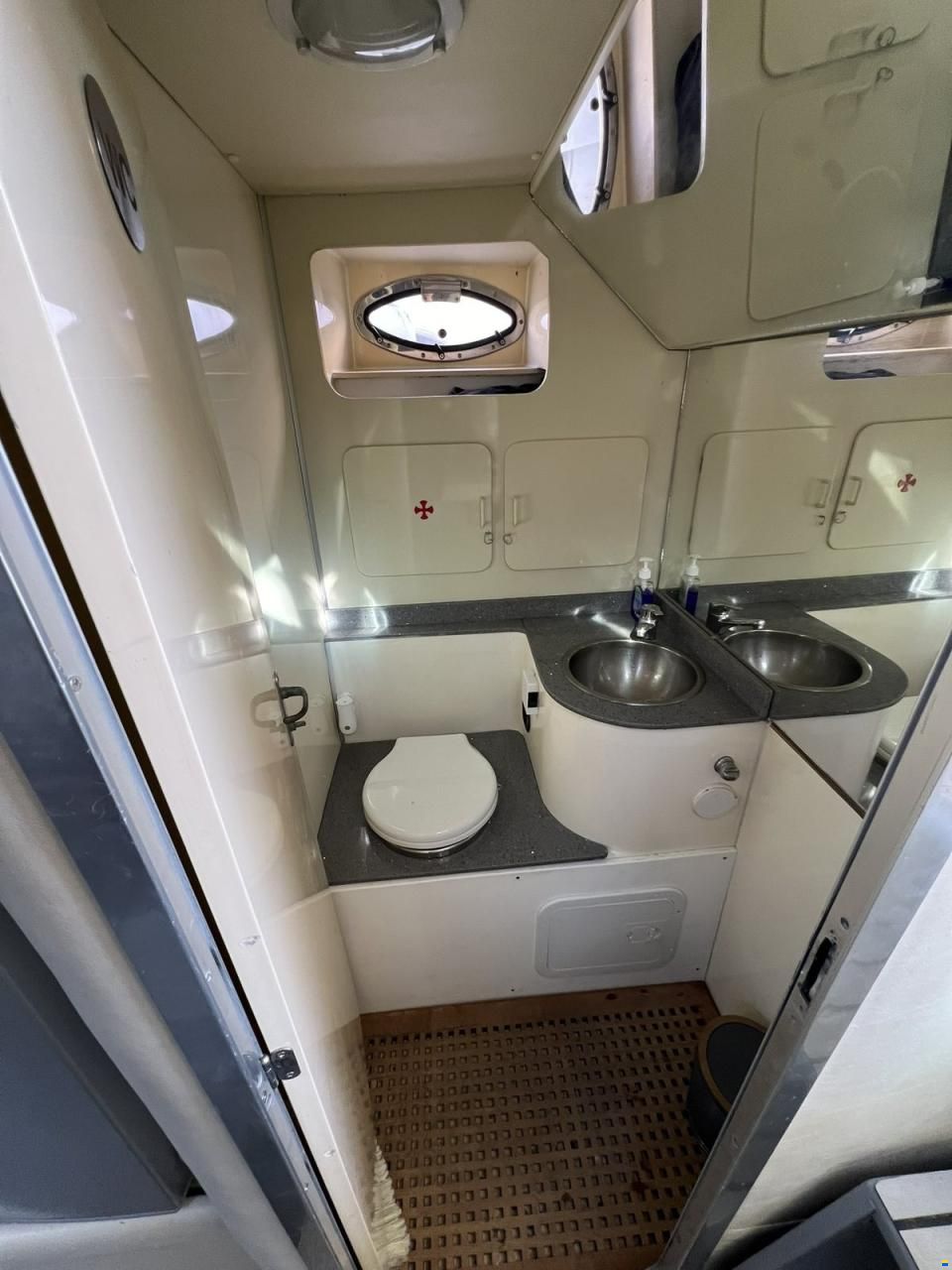 Cigala & Bertinetti Shark 43