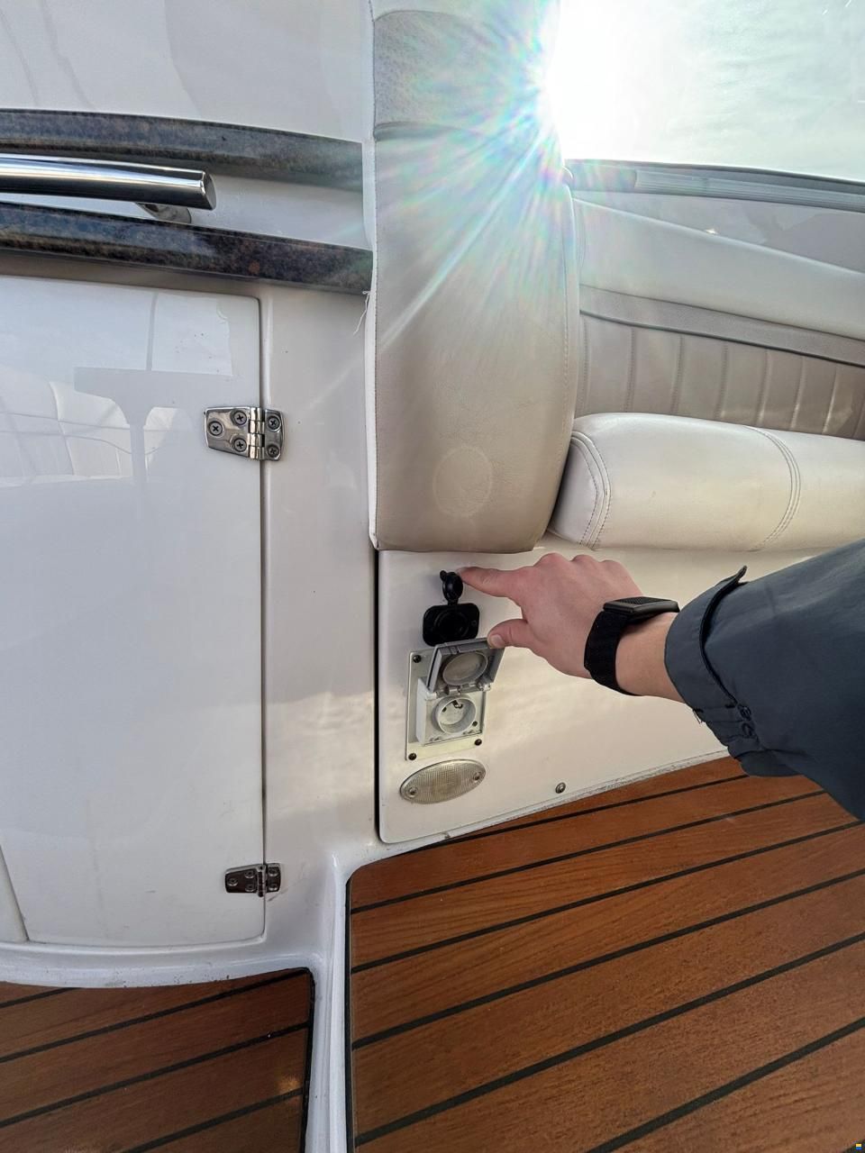 Four Winns Vista 318