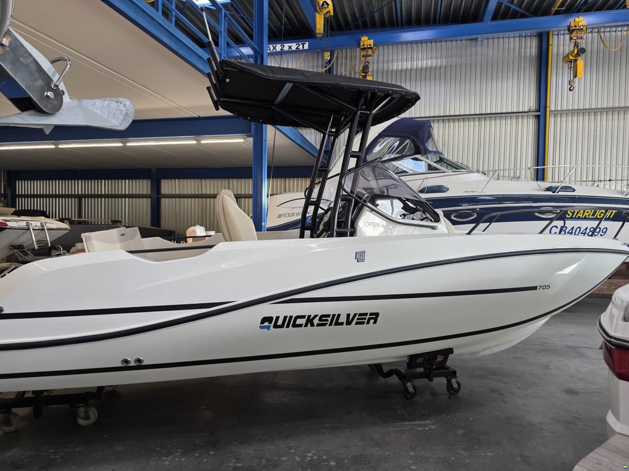Quicksilver 705 open