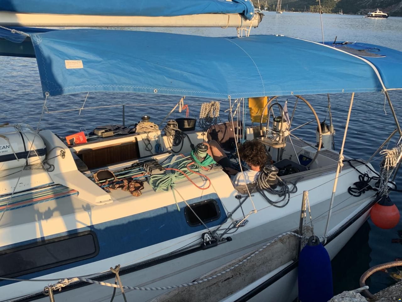 X-Yachts X 372