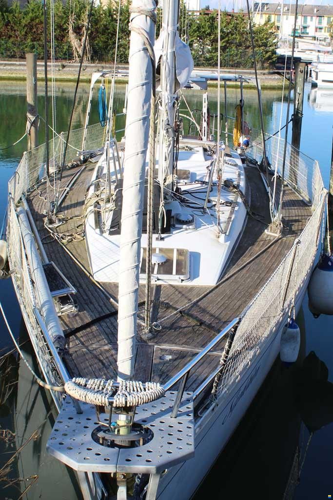 Beneteau First 42