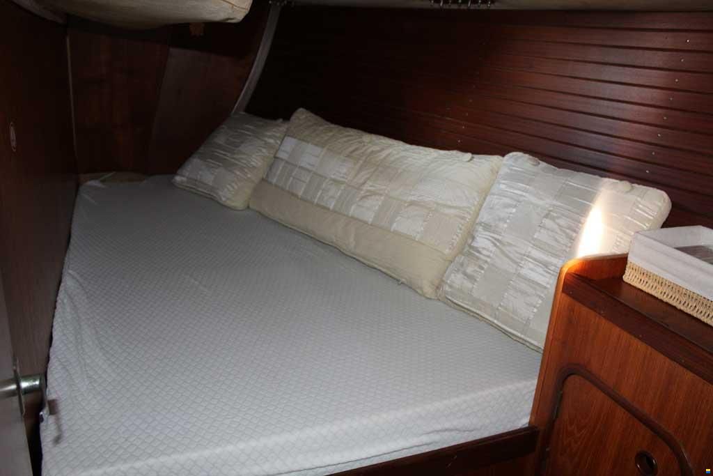 Beneteau First 42