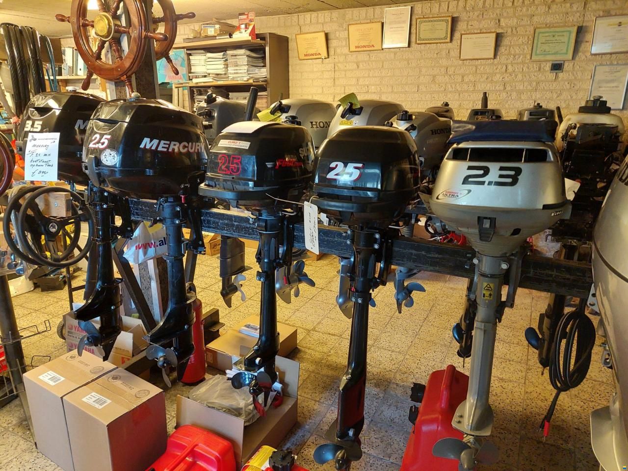 tussen de 2.3 en 30 pk