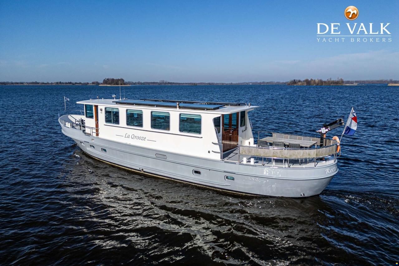 Custom Built Live Aboard 1800