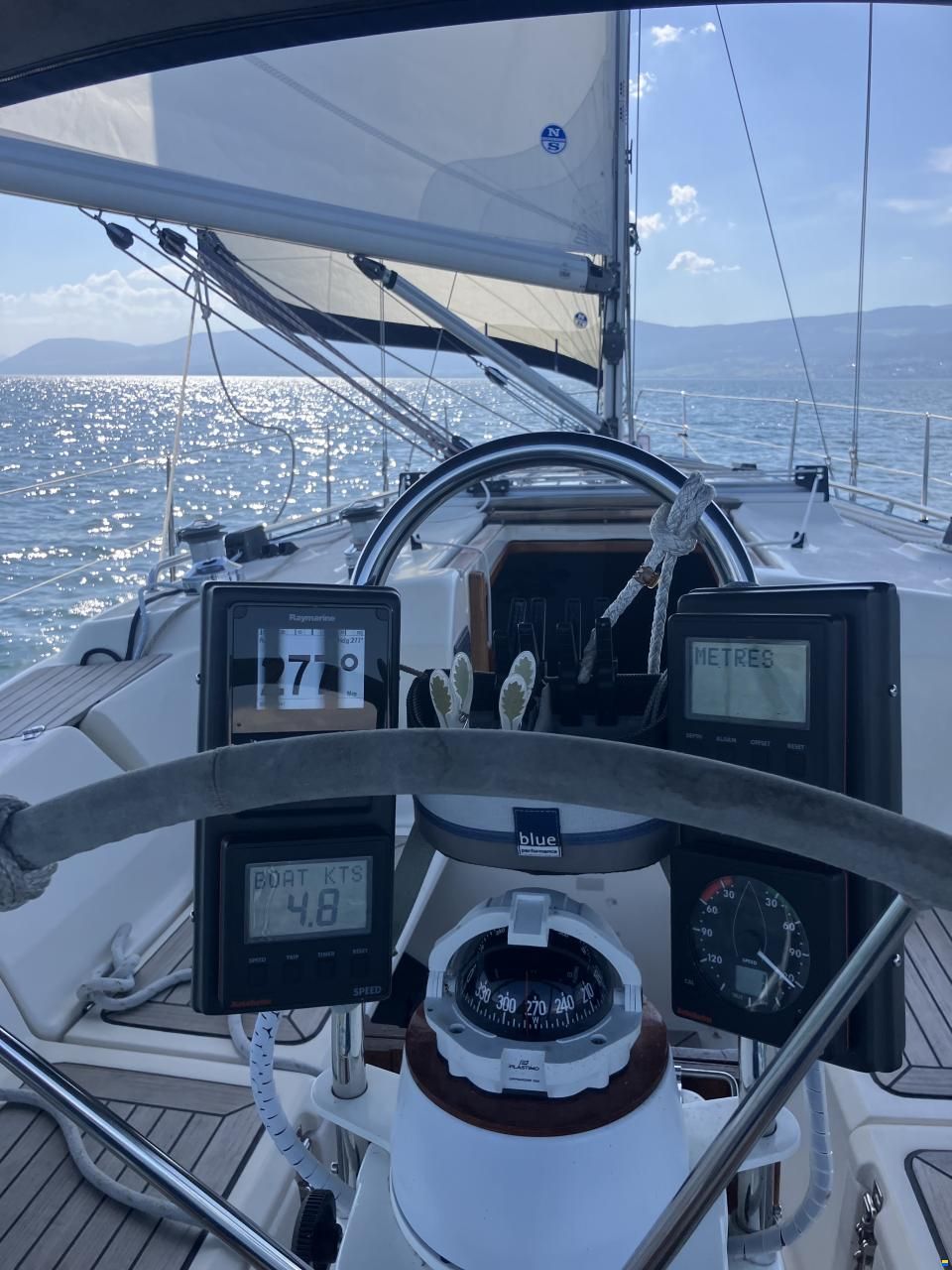Bavaria 350 Lagoon