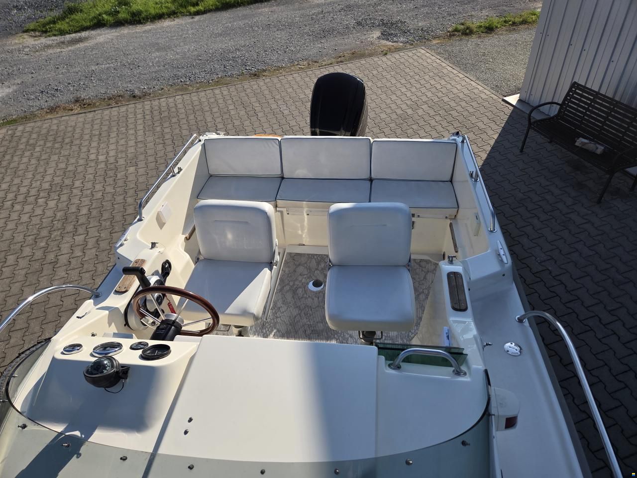 Hille Coaster 560 CCR